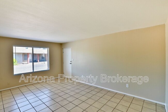 Photo - 1625 N Date Unit Apt. 1