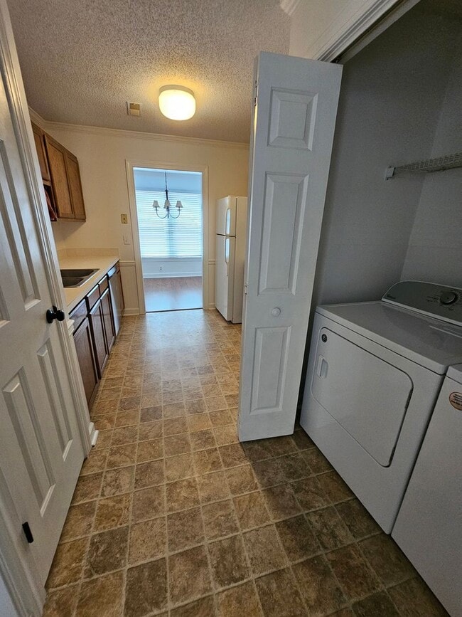 Photo - 27 Cedar Branch Dr