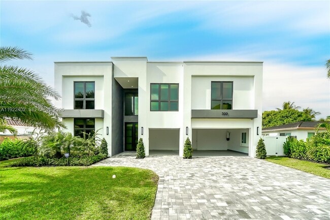 Photo - 333 NE Spanish Ct