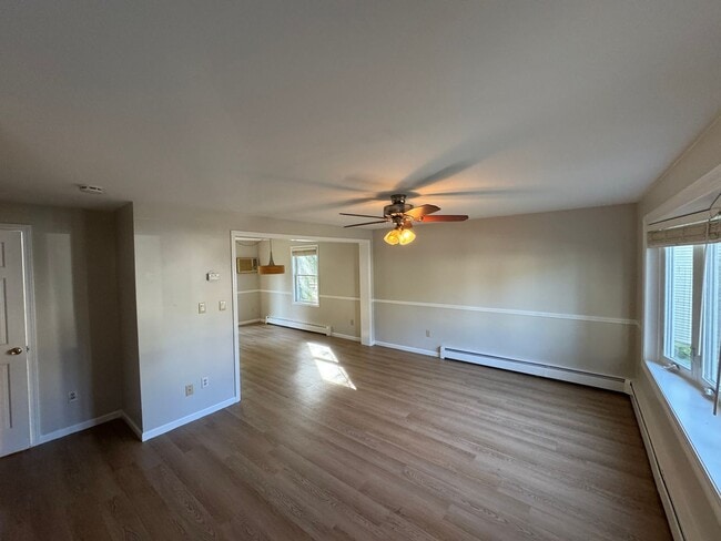 Photo - 20 Northwoods Cir