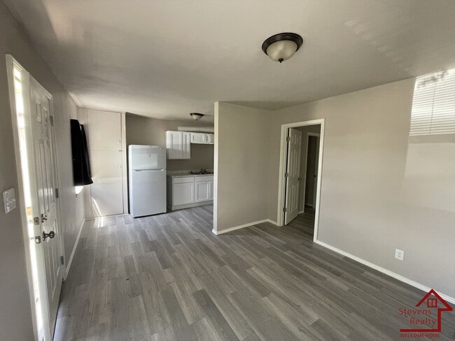 Photo - 1315 SW E Ave Unit A