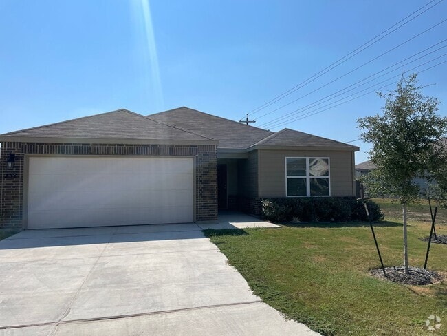 Building Photo - Beautiful 4x2 Rental Home in NBTX!