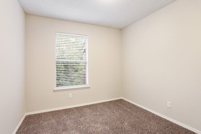 Photo - The Lodge Apartments