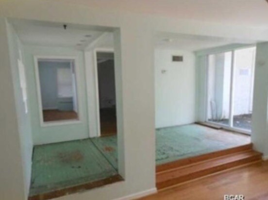 Photo - 511 Massalina Dr