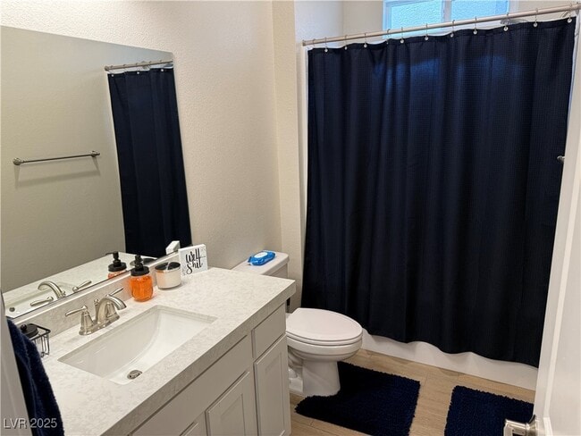 Photo - 815 Eaton Fls St