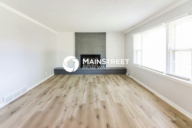 3 Bedroom Pet-Friendly Home in PLEASANT HILL, MO with Main Street Renewal