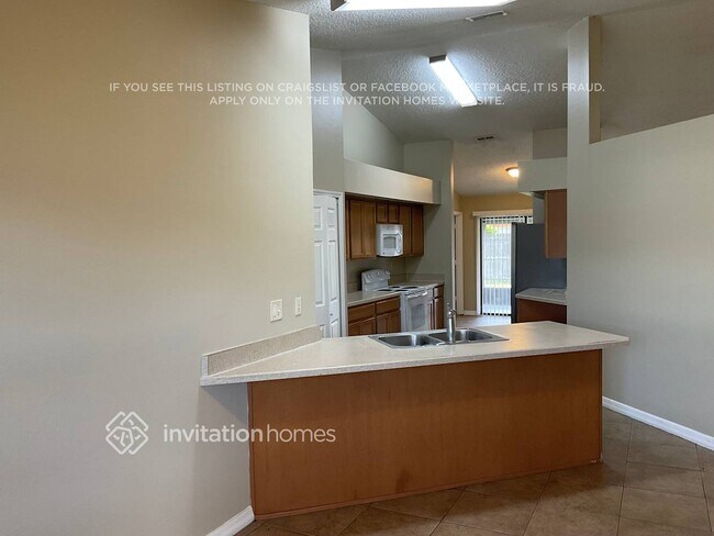 Photo - 250 Bedford Dr