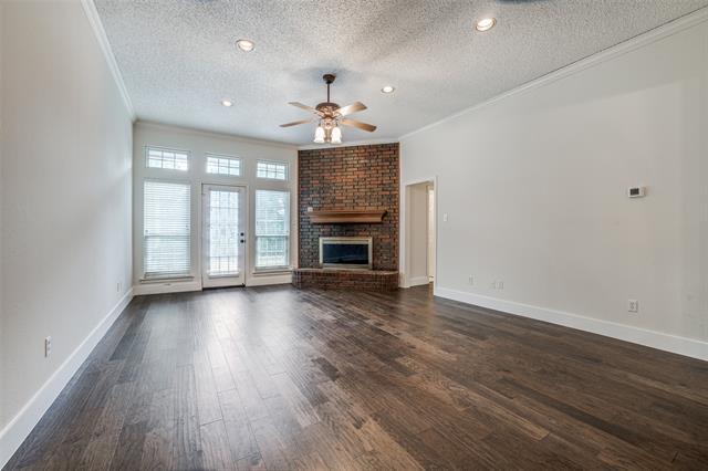 512 Parkview Pl
