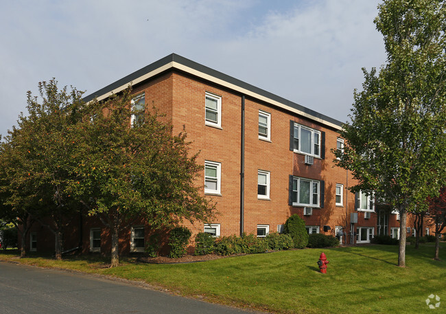 Building Photo - Cedarview Commons Rental