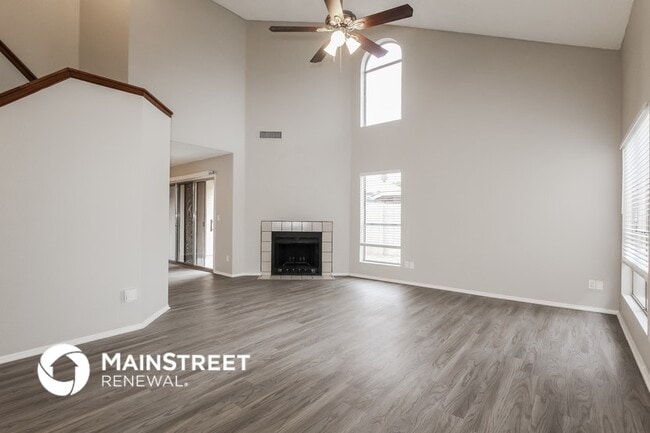 Photo - 526 E Utopia Rd