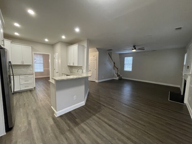 Photo - 9305 S Moreto Cir