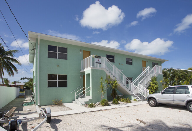 Building Photo - K00161 Unit 16 Aquamarine Drive, #1 Rental