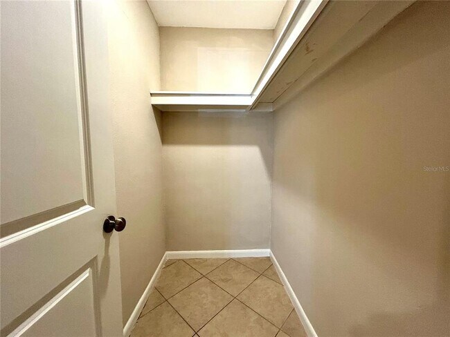 Photo - 104 S Lake Starr Blvd