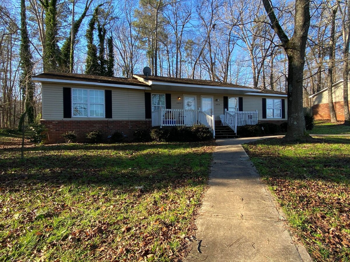 2 Bedroom 1 Bathroom Duplex in Winterville! - 2 Bedroom 1 Bathroom Duplex in Winterville! House