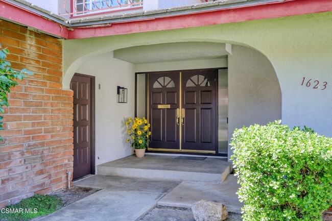 Photo - 1623 Elmsford Pl