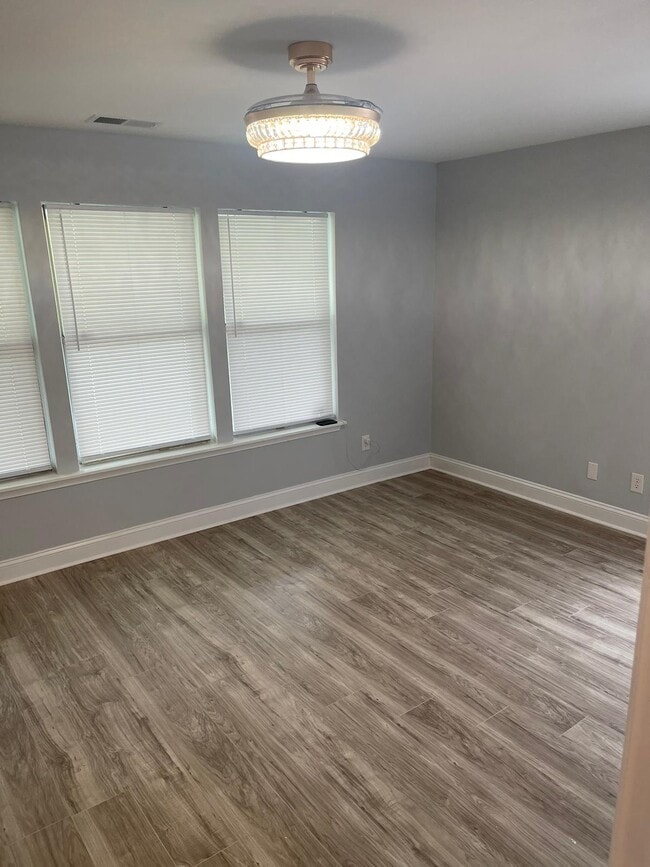 Photo - 13701 Modrad Way Unidad 13