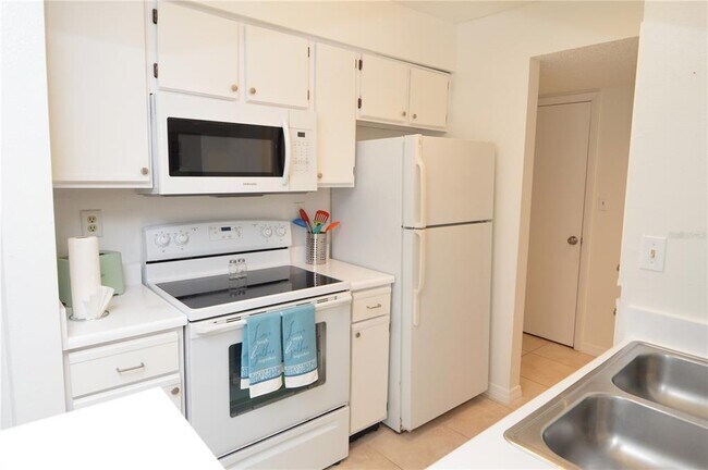 Photo - 8625 Mallard Reserve Dr Unit 101(Furnished)