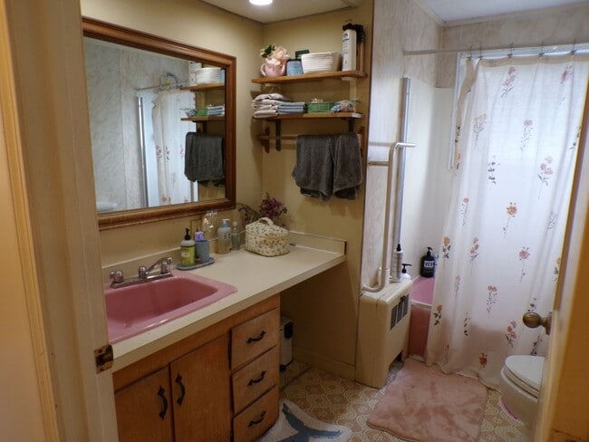 Photo - 6 Cassidy Ln Unit B