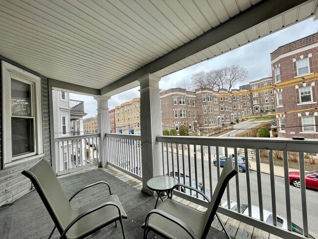 Photo - 164 Kelton St Unit 2