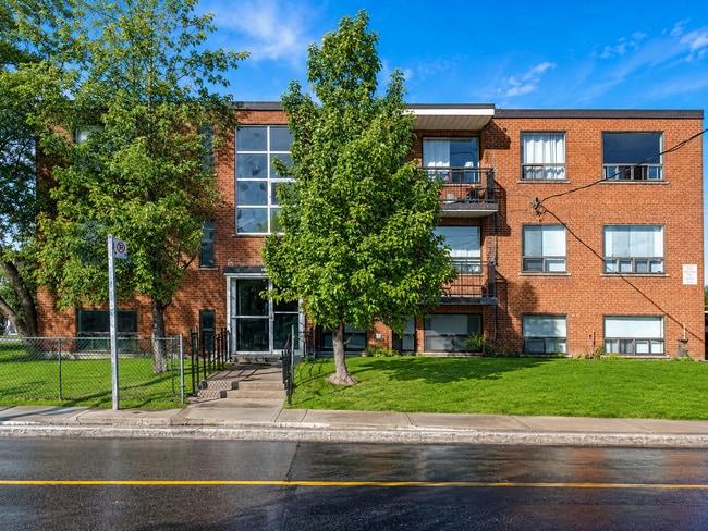 Building Photo - 137 Brookhaven Dr Unit 9