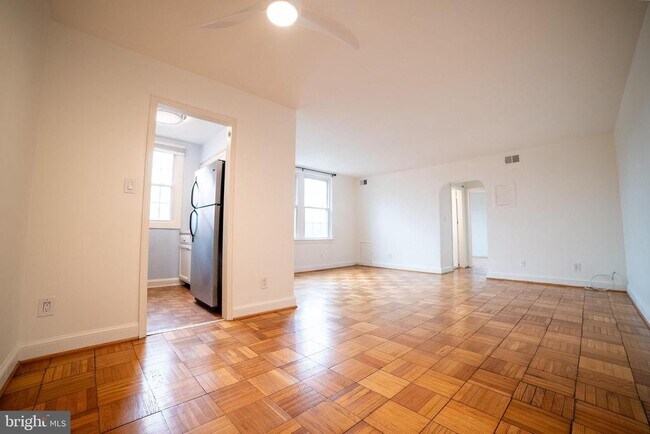 Photo - 22 S Old Glebe Rd Unit 305-D