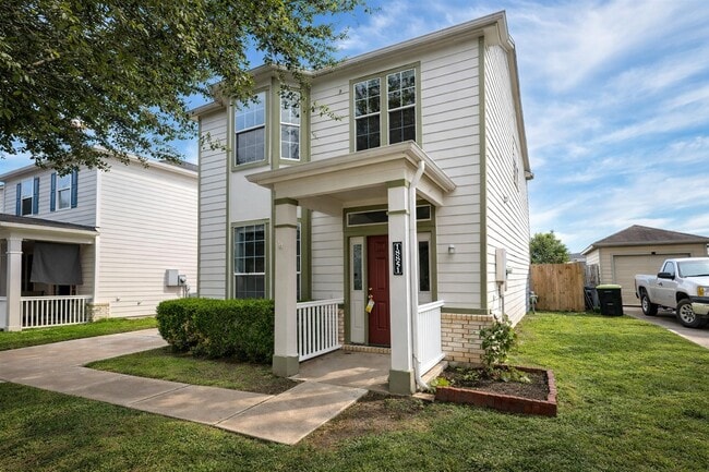 Building Photo - 18851 Sandelford Dr