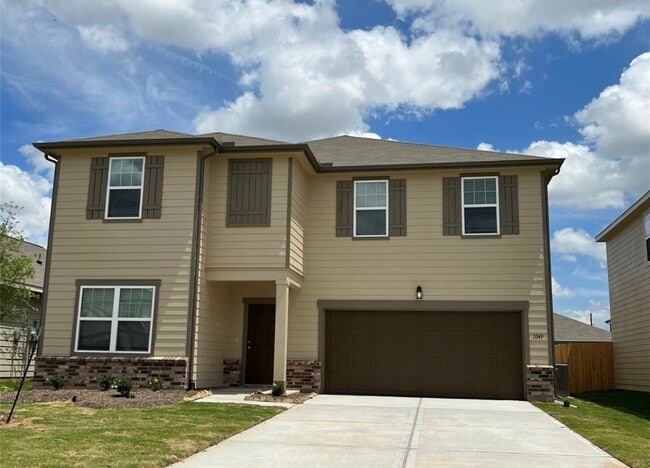 Building Photo - 1005 Wild Enclave Ln
