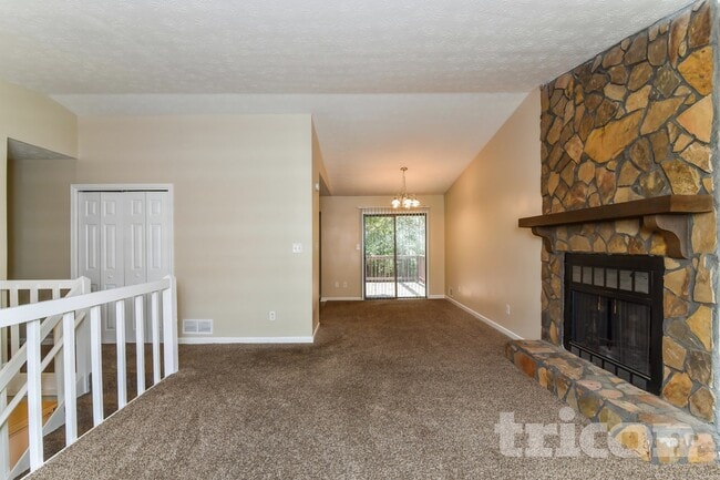 Photo - 4255 Mountain Glen Trace