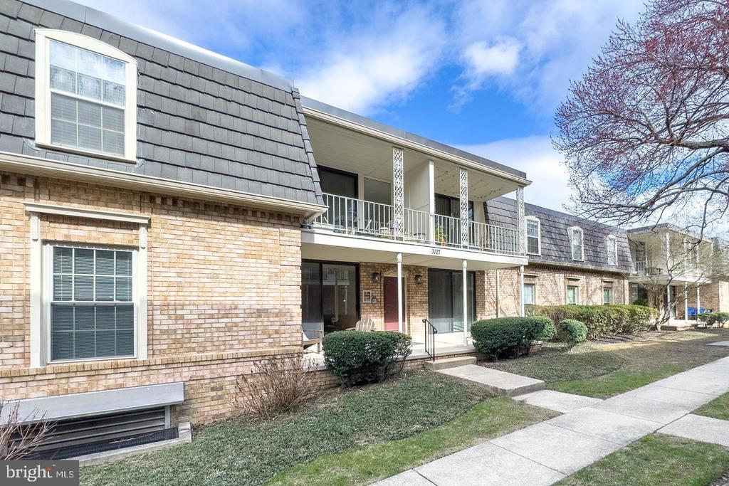 Photo - 3127 Patrick Henry Dr Unidad 227