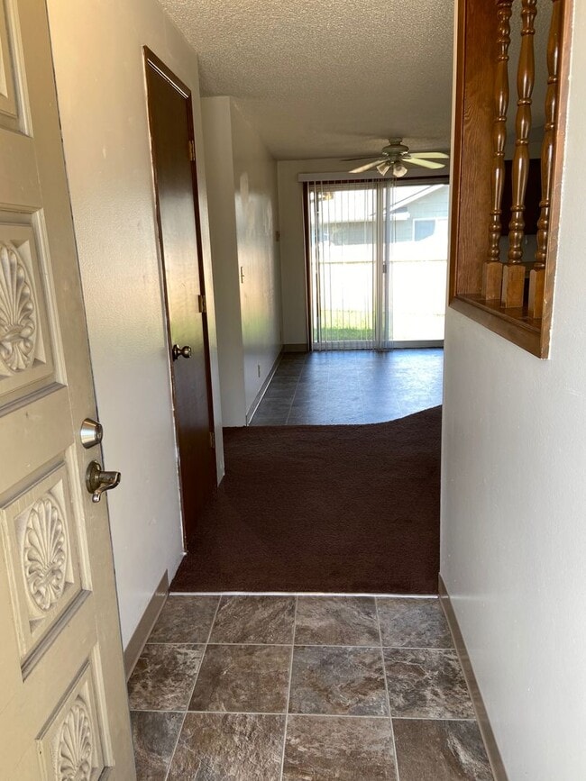 Photo - WarP01 Unidad 2090 9th St