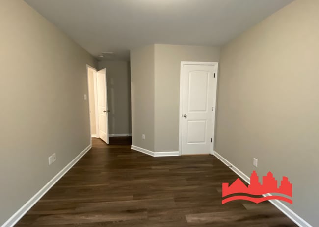 Photo - RENT SPECIAL: 1/2 OFF FIRST MOTNH RENT!