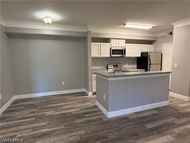 Photo - 11571 Villa Grand Unit 623