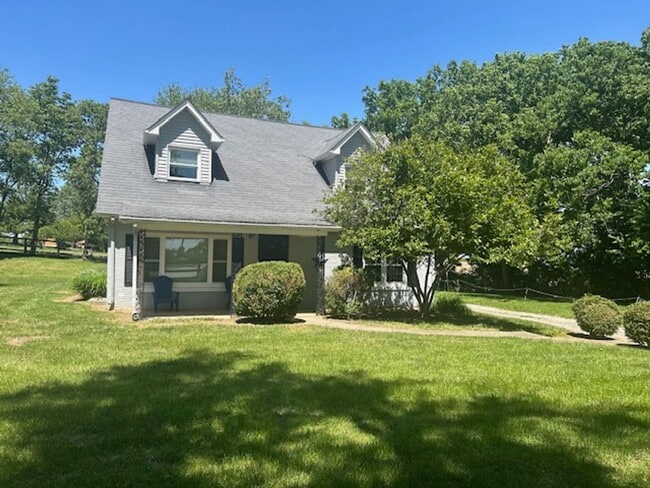 Photo - Country Living in Fayette County 20260515