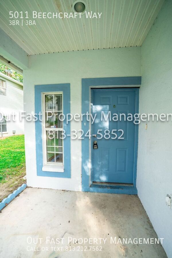 Photo - 5011 Beechcraft Way