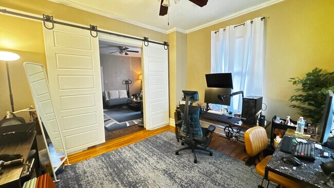 Photo - 2375 Canby St Unidad 1