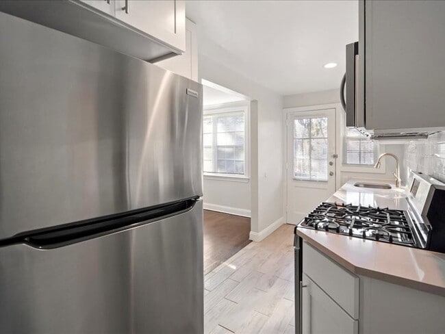 Commonwealth Townhomes