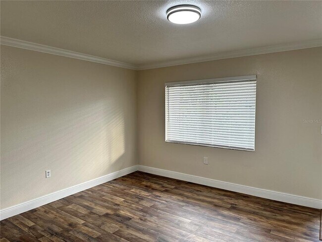 Photo - 122 Water Front Way Unit 170