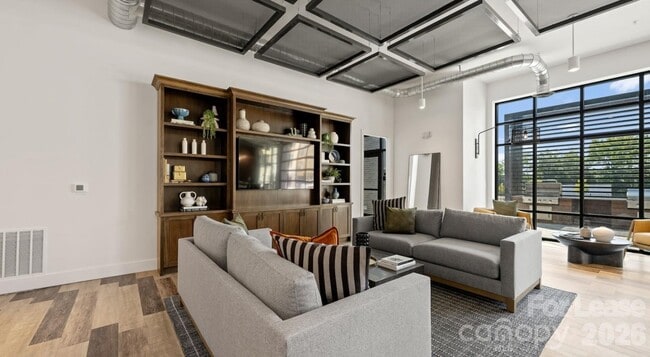 Photo - 2314 Berryhill Rd