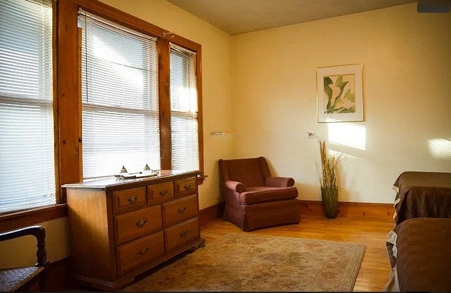 Photo - 38 Linden St Unit 14