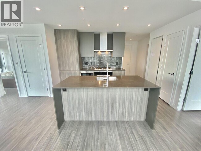 Photo - 2288 Alpha Ave Unité 1101