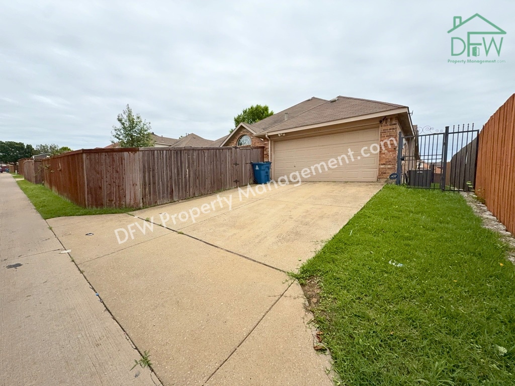 Photo - Charming 4-Bedroom Home for Lease in DeSoto