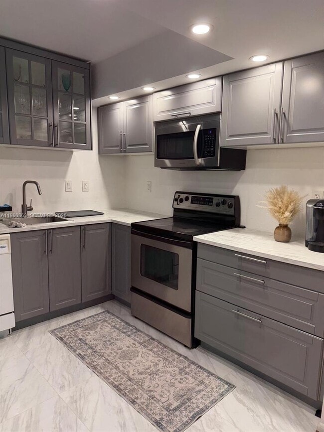 Building Photo - 851 Three Islands Boulevard Unit 308