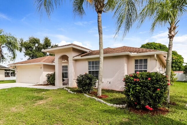 Photo - 116 Brook Woode Ave