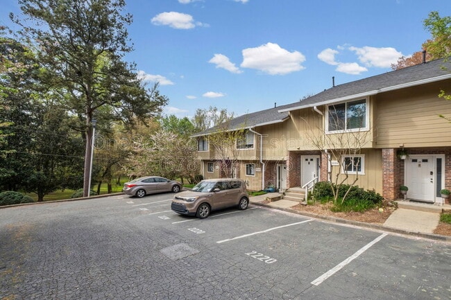 Photo - 2220 Haverhill Ct SE Unit 1