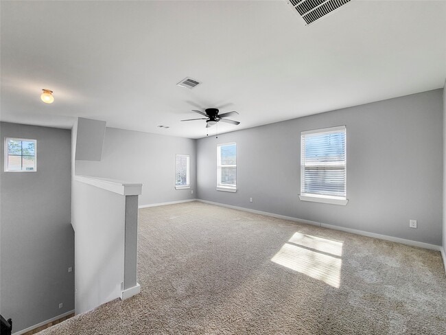 Building Photo - 16807 Lisbon Ln