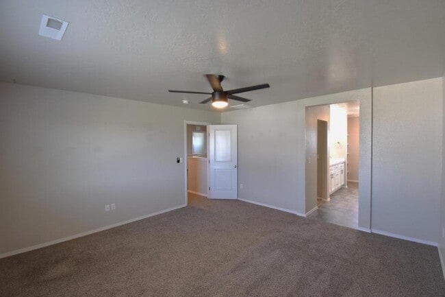 Photo - 6825 S Allegiance Ave