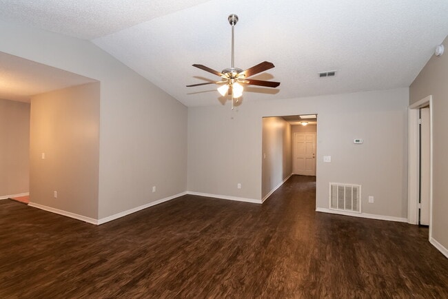 Photo - 7039 Eagles Perch Dr