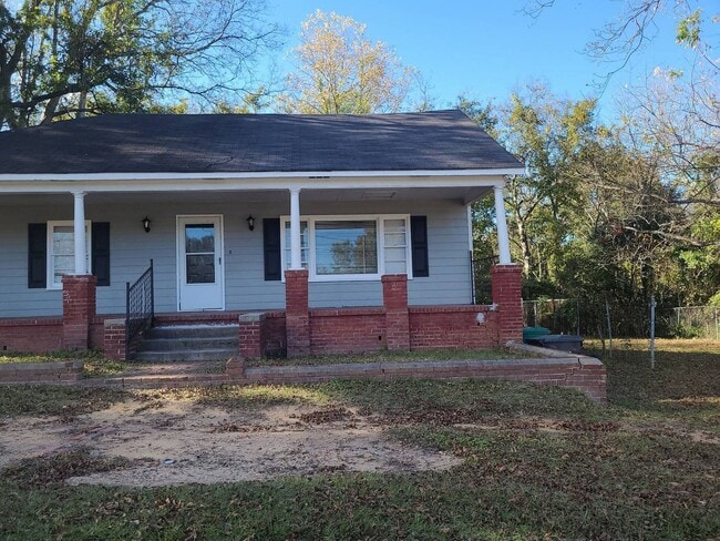 Single Family Home - Single Family Home