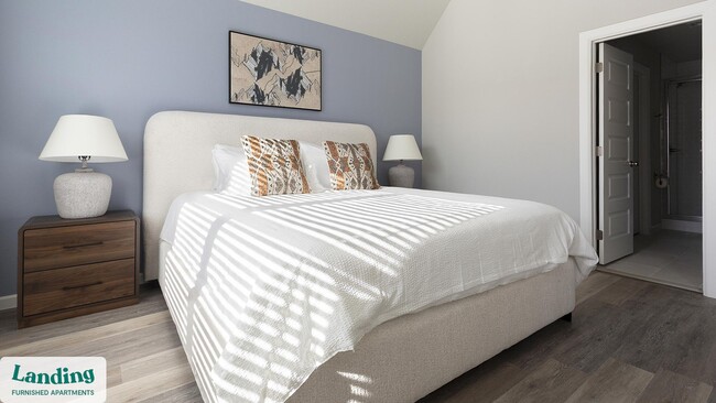 Photo - 3401 Redbud Ln Unit 3405