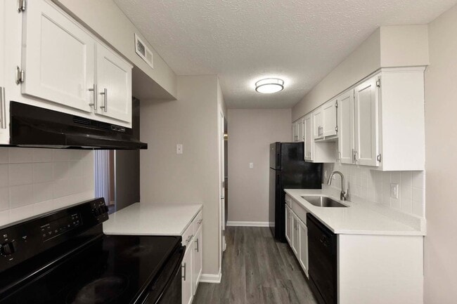 Kitchen + Granite Counters - Amherst Apartments